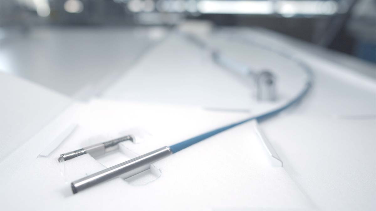 1 world’s first leadless self- sustainable dual-chamber pacemaker